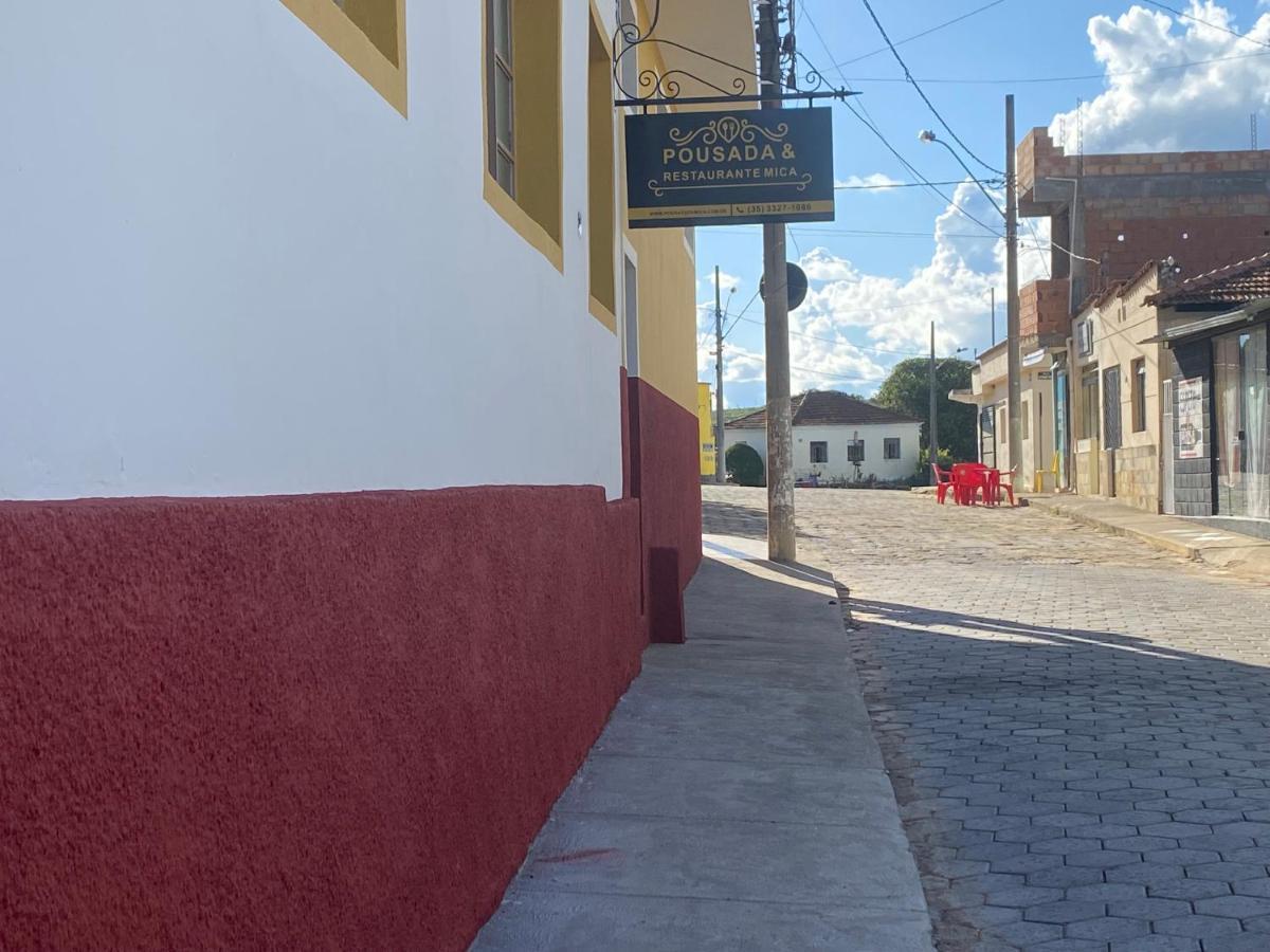 Pousada Da Mica Carrancas Bagian luar foto